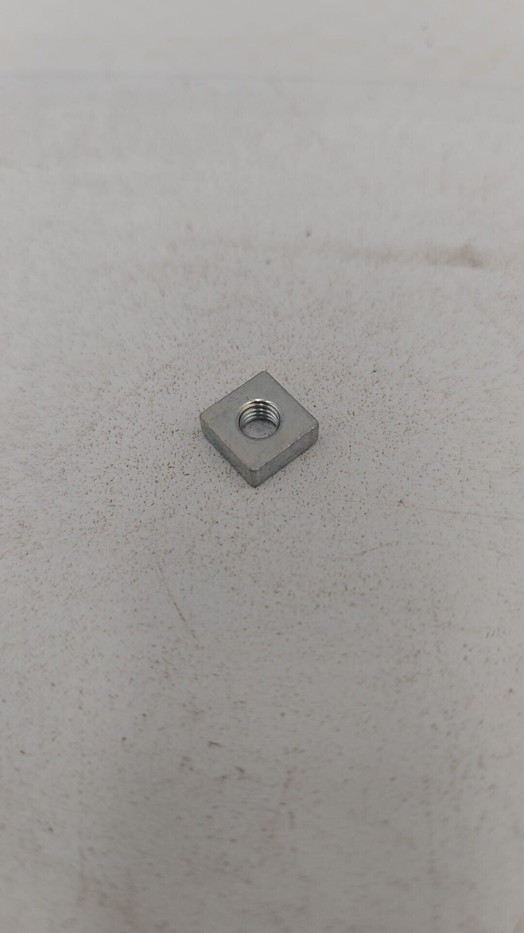 Écrou Boîte Filtre à Air Renault Clio MK2 2 Série Kangoo Megane 7701056220