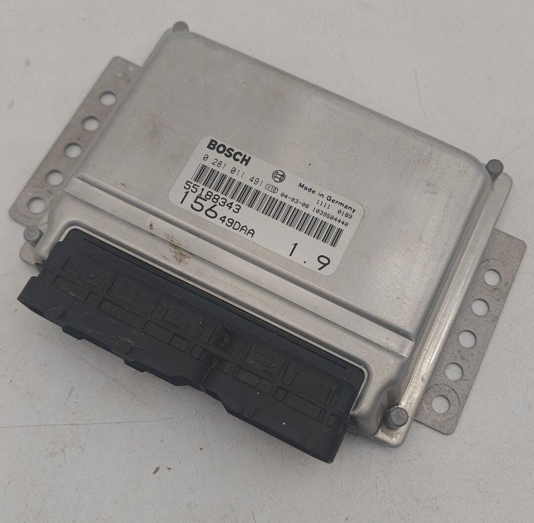 CALCULATEUR MOTEUR ALFA ROMEO 156 55188343