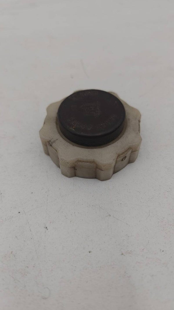 Bouchon Vase d'Expansion Captur Clio Espace Kangoo Mégane Mégane R19 7700805031