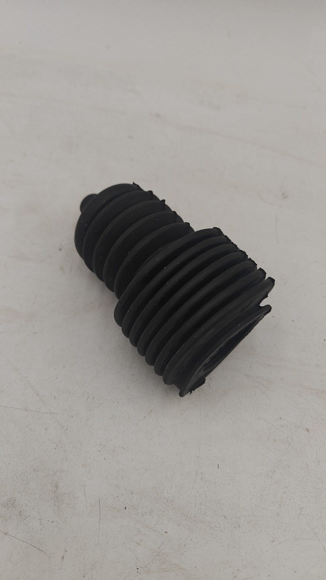 Soufflet de direction avant Renault clio 1 super 5 Espace R21 7701469617