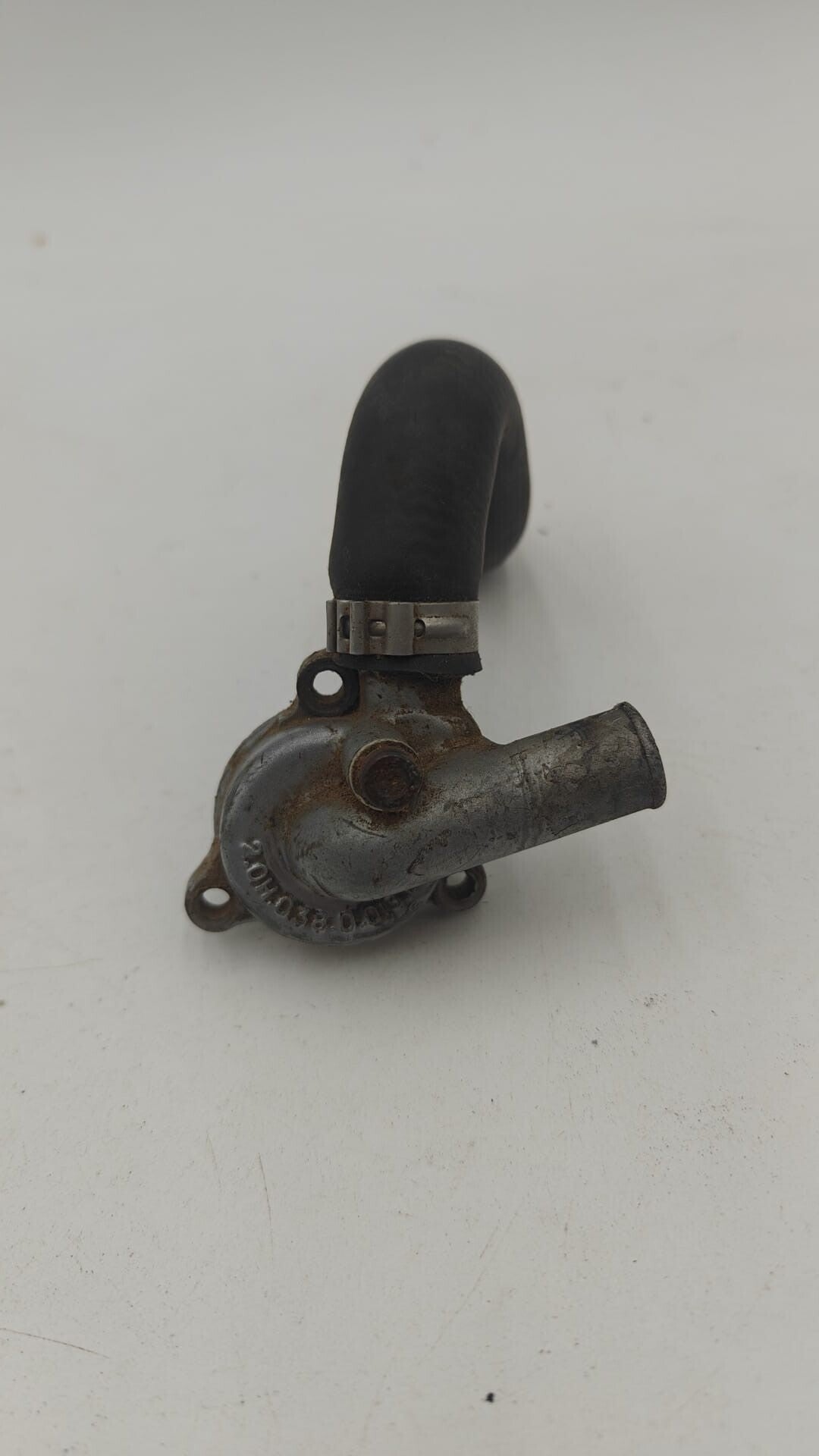Couvercle de pompe à eau derbi 20h03800131
