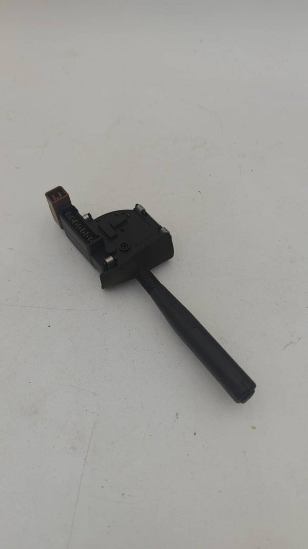 Peugeot 205 Commutateur 9753282880