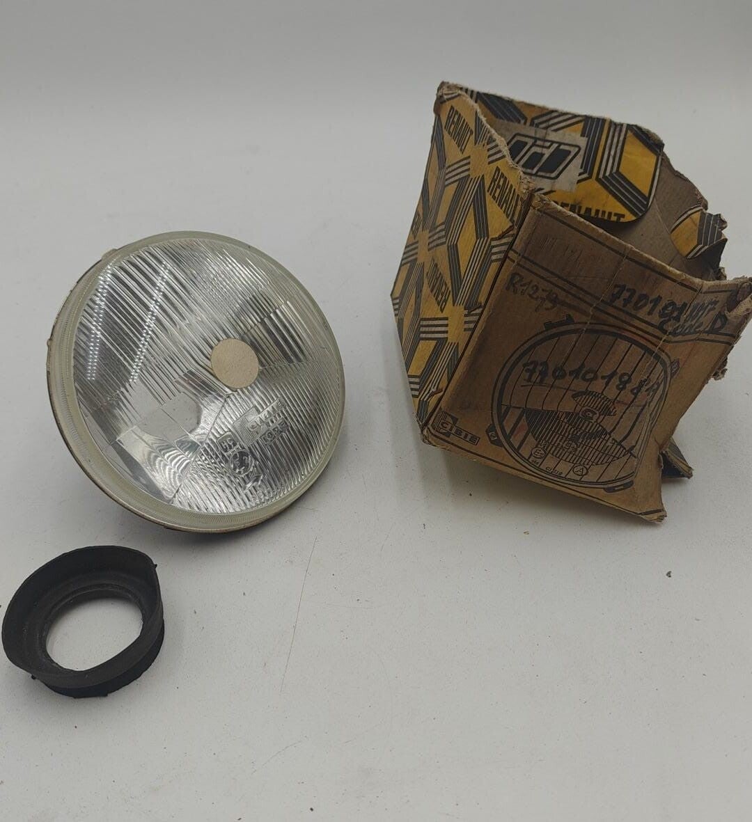Phare avant Renault 30 R1273 7701018817 Cibie feu