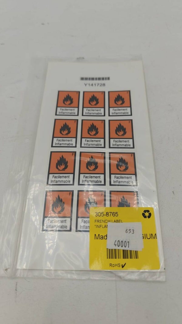 Lot de 12 étiquettes autocollantes pictogramme produit "Facilement inflammable"