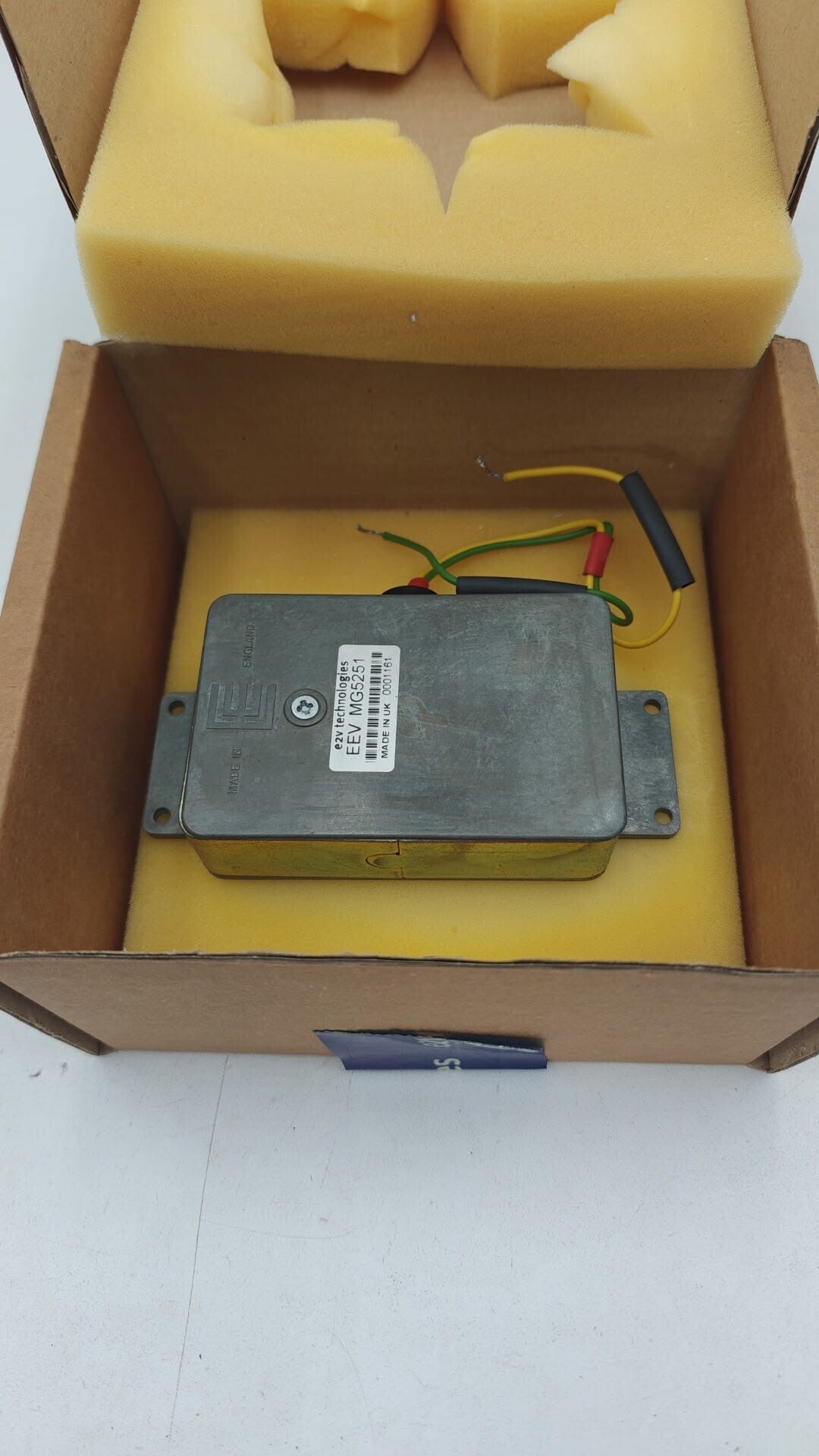 Magnétron radar bande X EEV Alphatron MG5251 4 kW NEUF