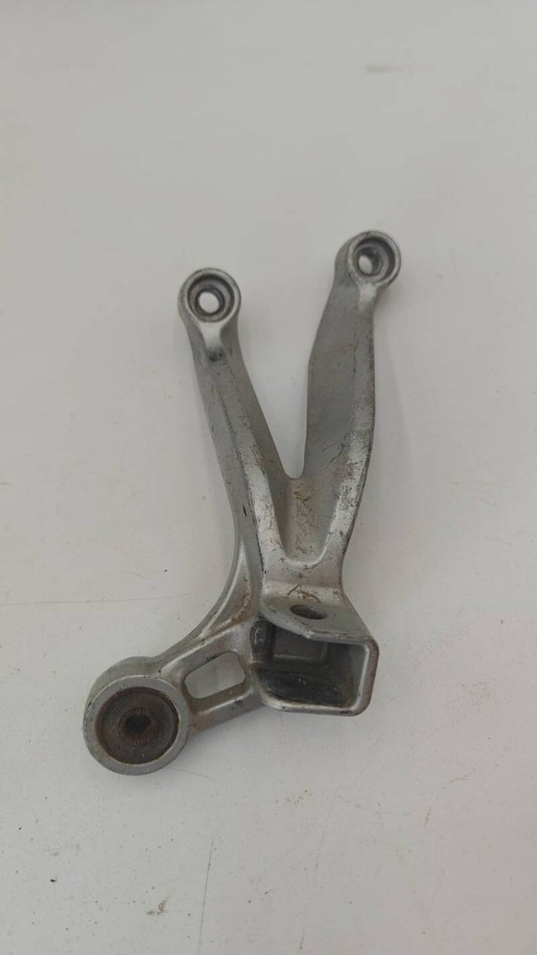 Platine repose pied arrière Suzuki 1000 GSXR