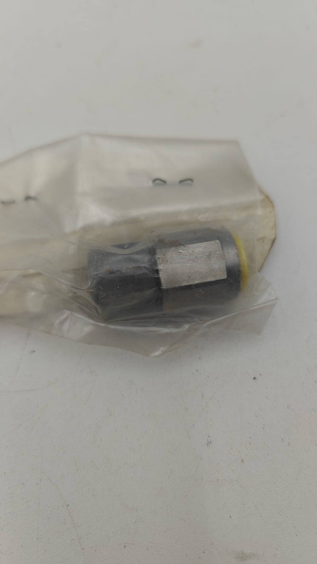 ADAPTATEUR F/F TOURNANT MANO Réf : A4065041 KR W1090/33