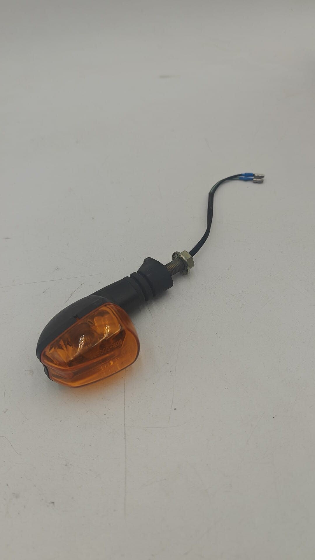 Clignotant adaptable Generic Trigger, Ride Thorn, KSR... (avant droit/arrière gauche) cabochon orange