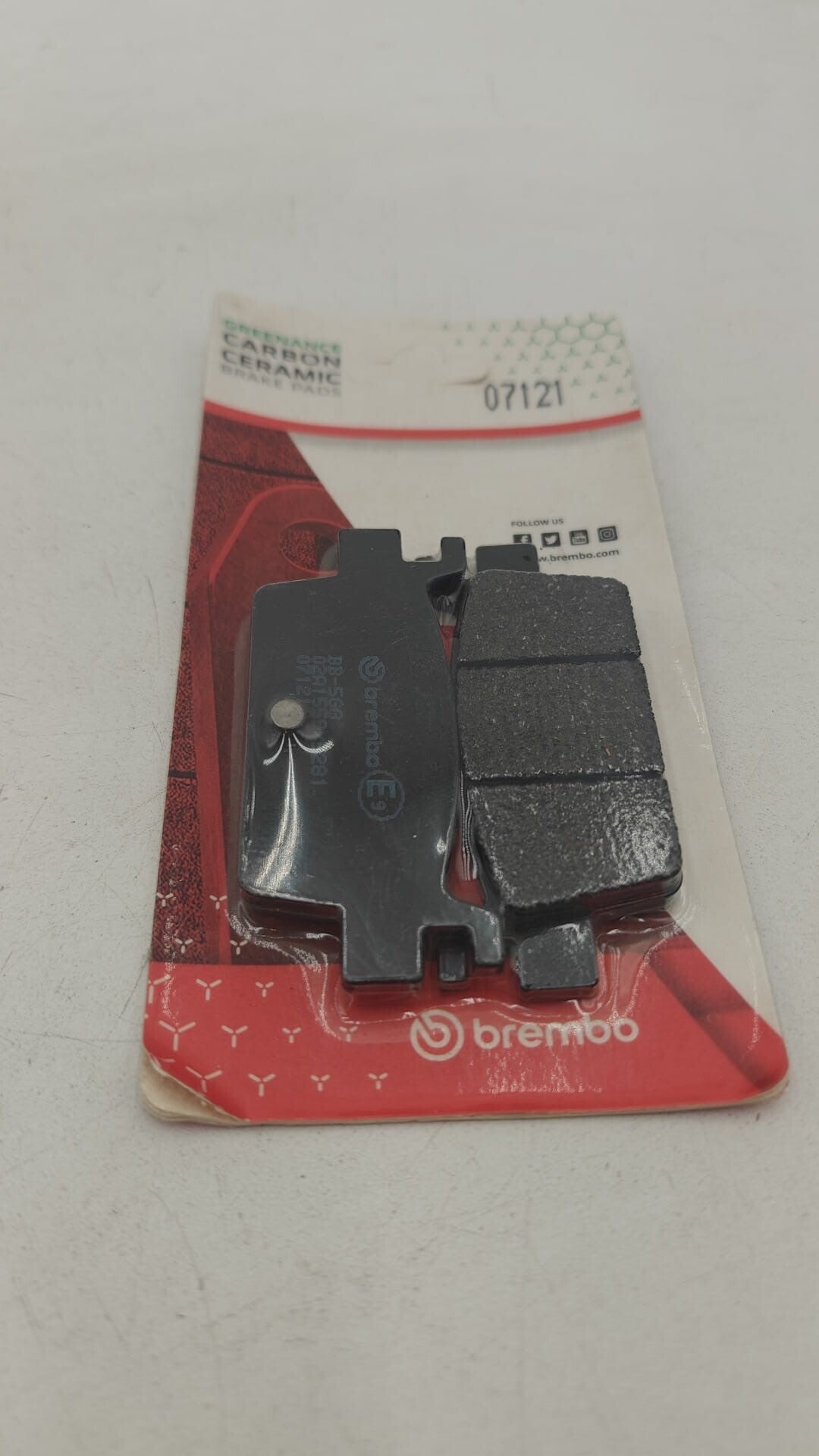 Plaquettes de frein arrière organique Kymco AK 550 Brembo 07121