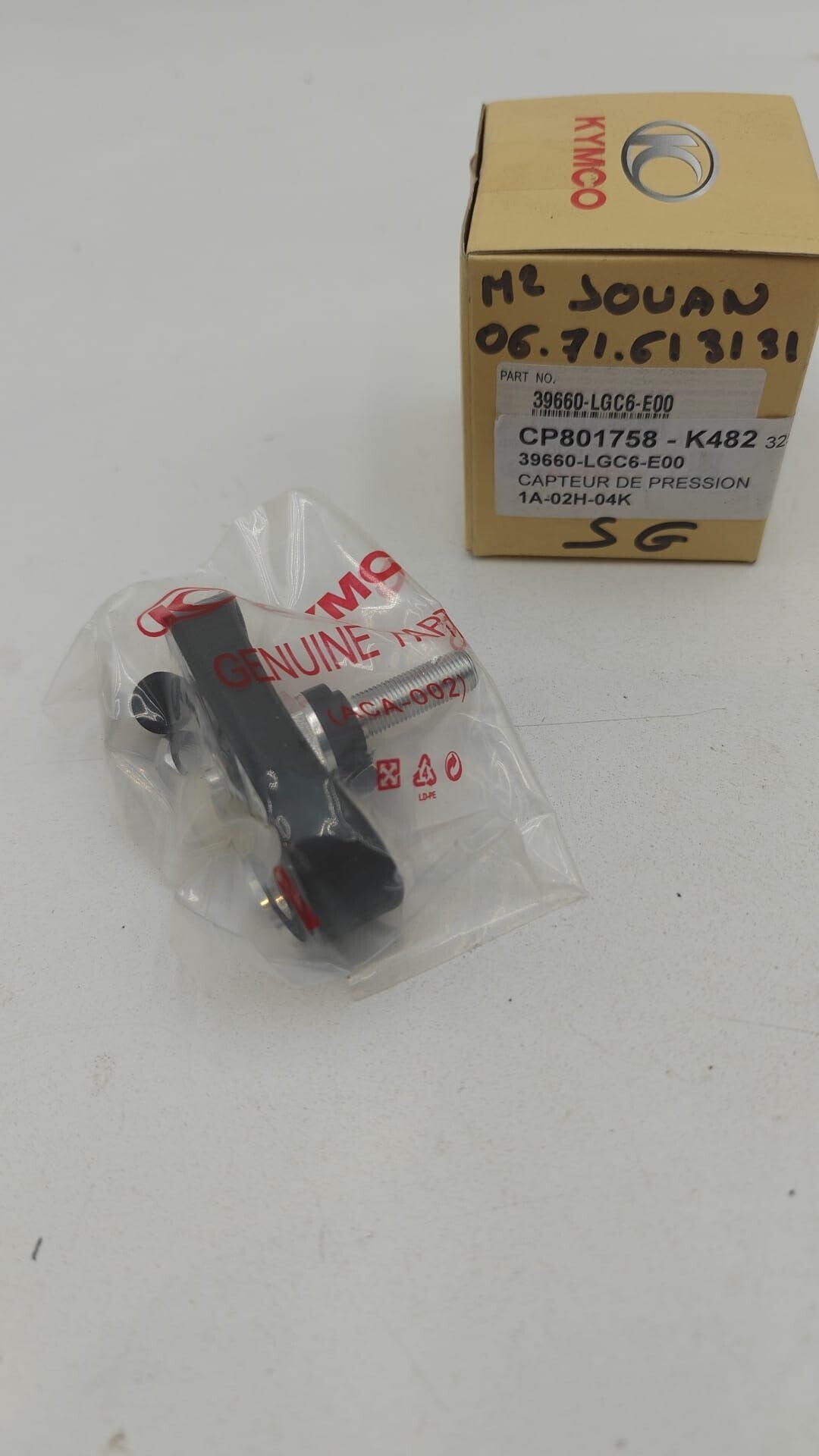 CAPTEUR DE PRESSION DES PNEUS AVANT/ARRIÈRE KYMCO AK550/PREMIUM CV3 39660-LGC6-E