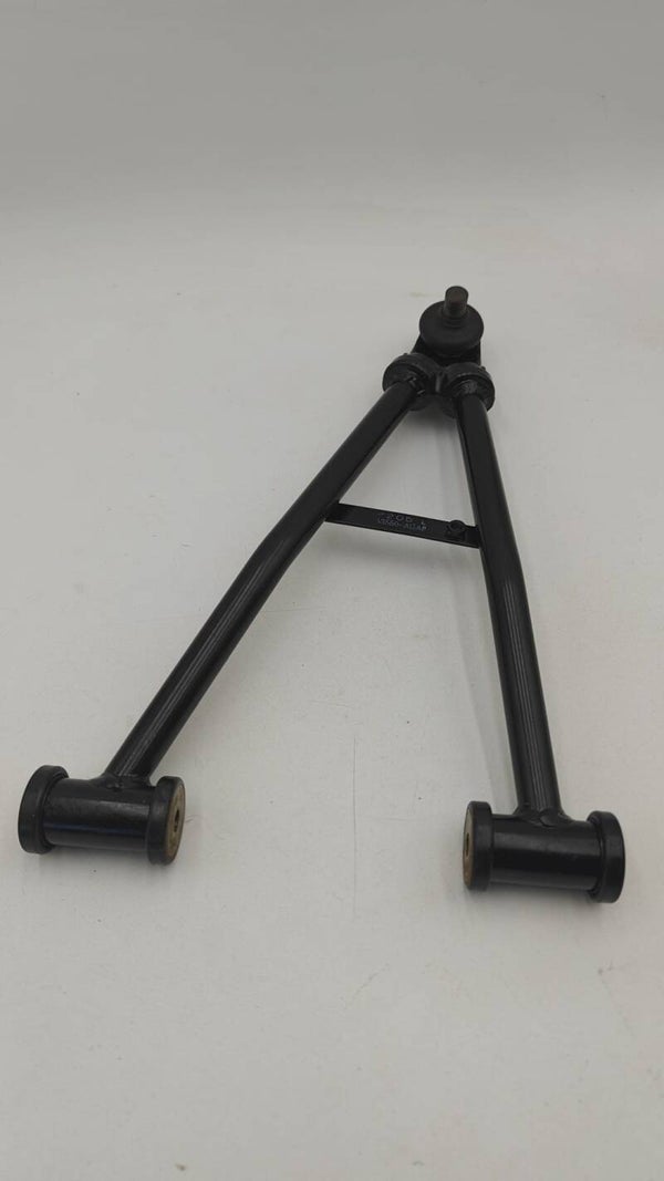 BRAS DE SUSPENSION INFERIEUR AVANT GAUCHE (NOIR) référence 53550-AGA8-E00-MAS Kymco MXU 550i
