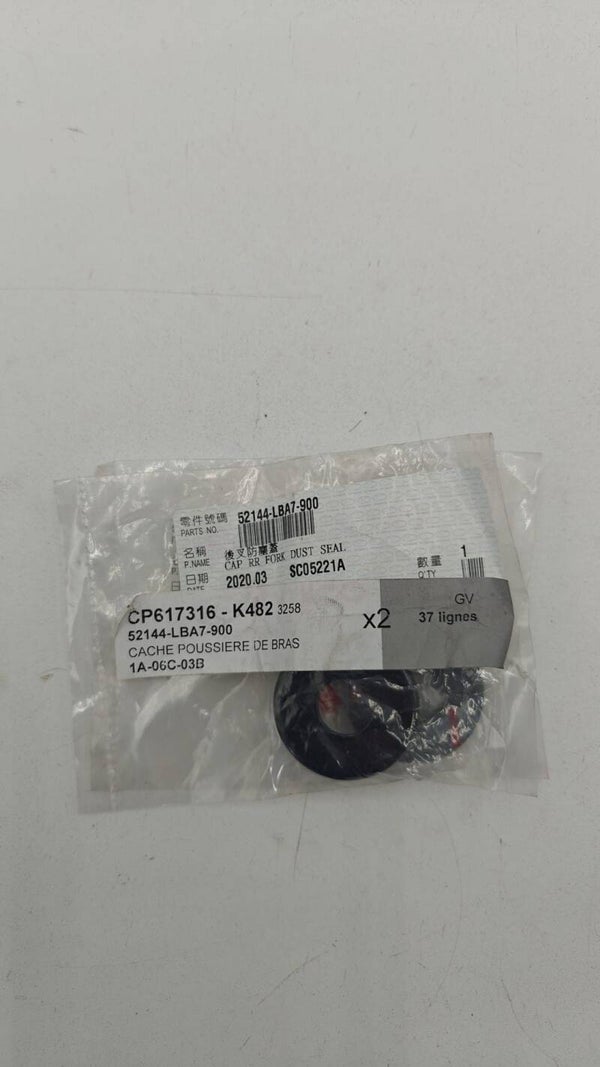 Cache poussière axe bras oscillant origine pour quad Kymco 250 Maxxer 52144-LBA7-900 / KY-38-0299 Neuf