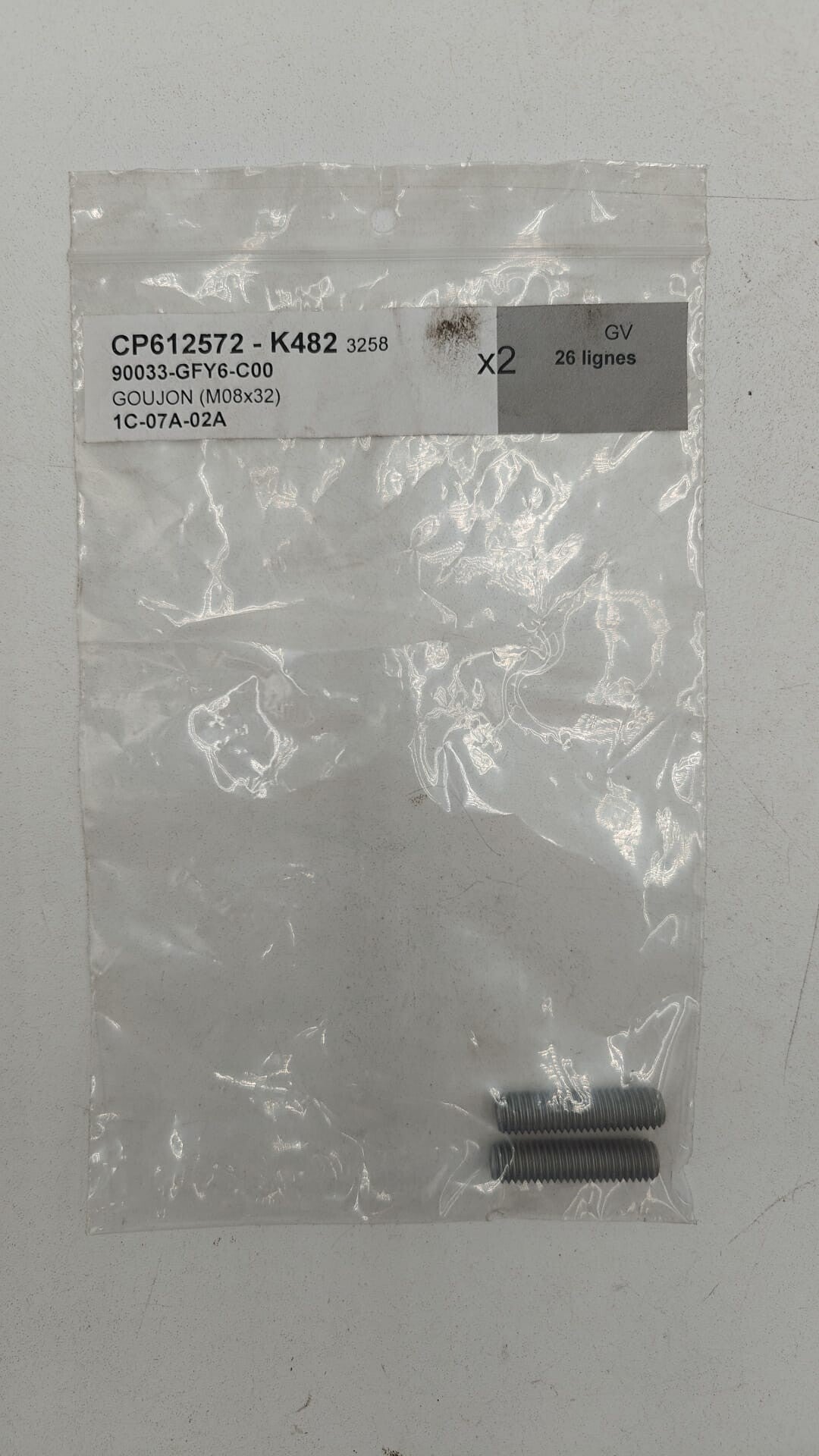 X2 Goujons (M08X32) - 90033-GFY6-C00
