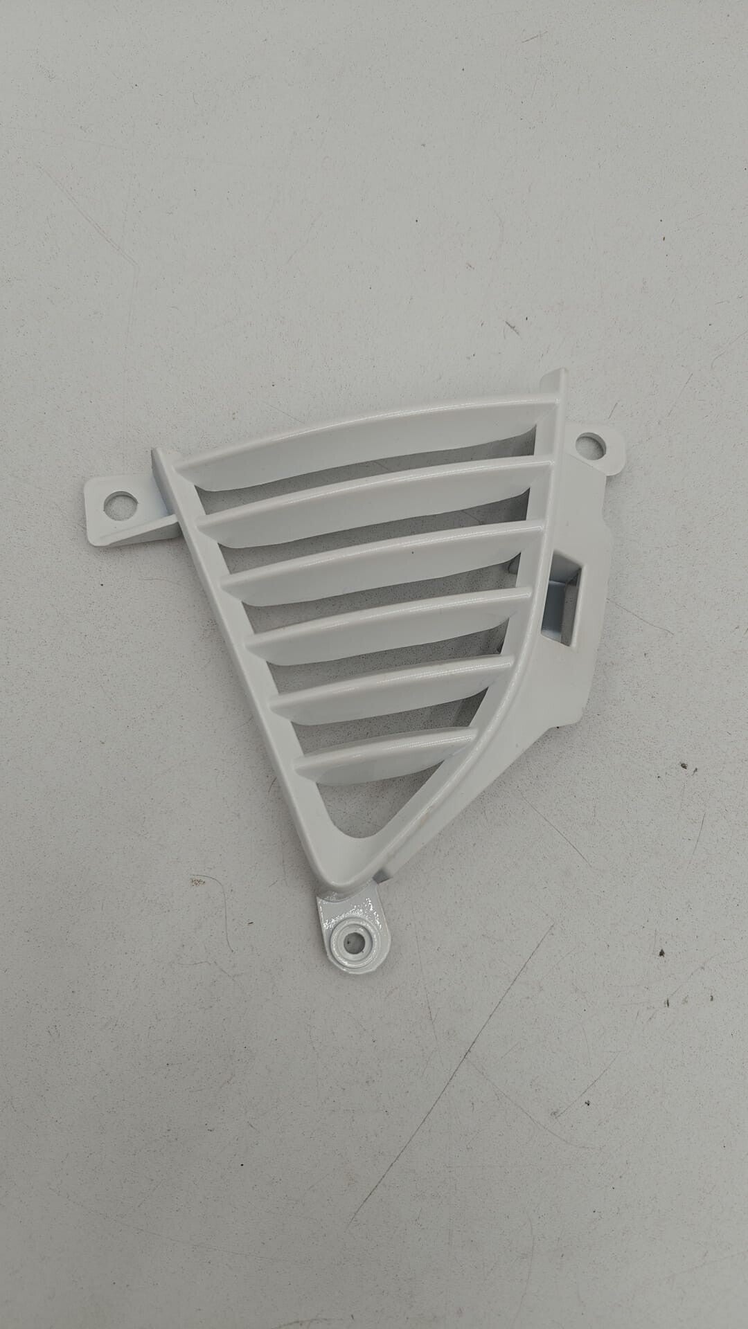 Carénage clignotant gauche KYMCO - 83611-LKL5-E30-R6P