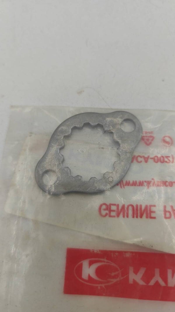 PLAQUE DE FIXATION clavette A2 Kymco 23811-LBA7-900