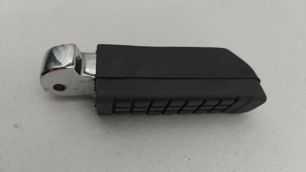 Repose pieds arriere droit KYMCO ZING 125 1996-2003