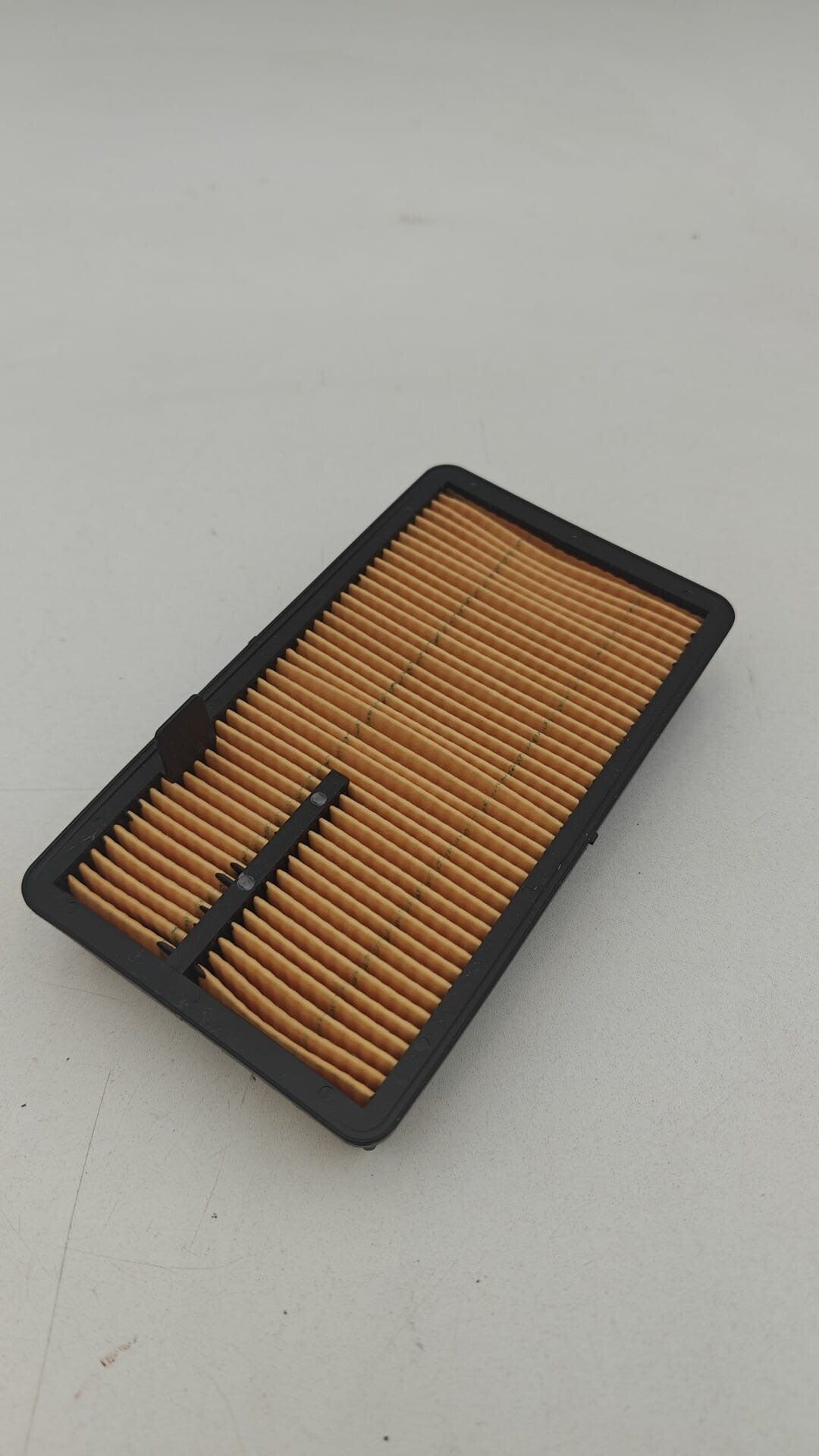 FILTRE À AIR KUBOTA 16667-11080
