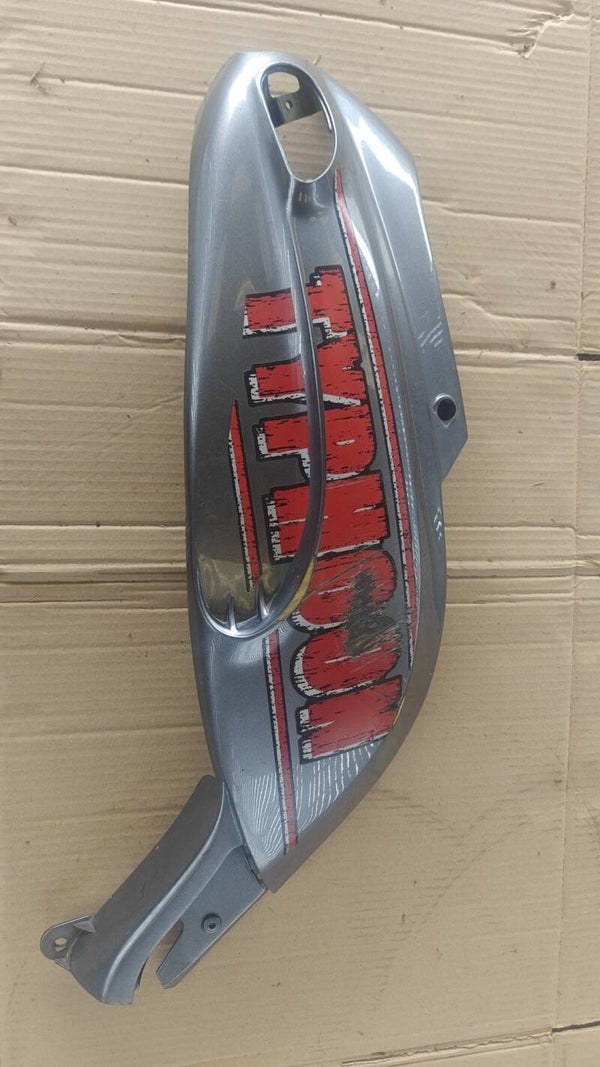 Carénage Piaggio Typhoon rayé