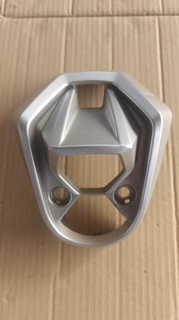 Protection d échappement origine pour scooter Kymco 550 CV3