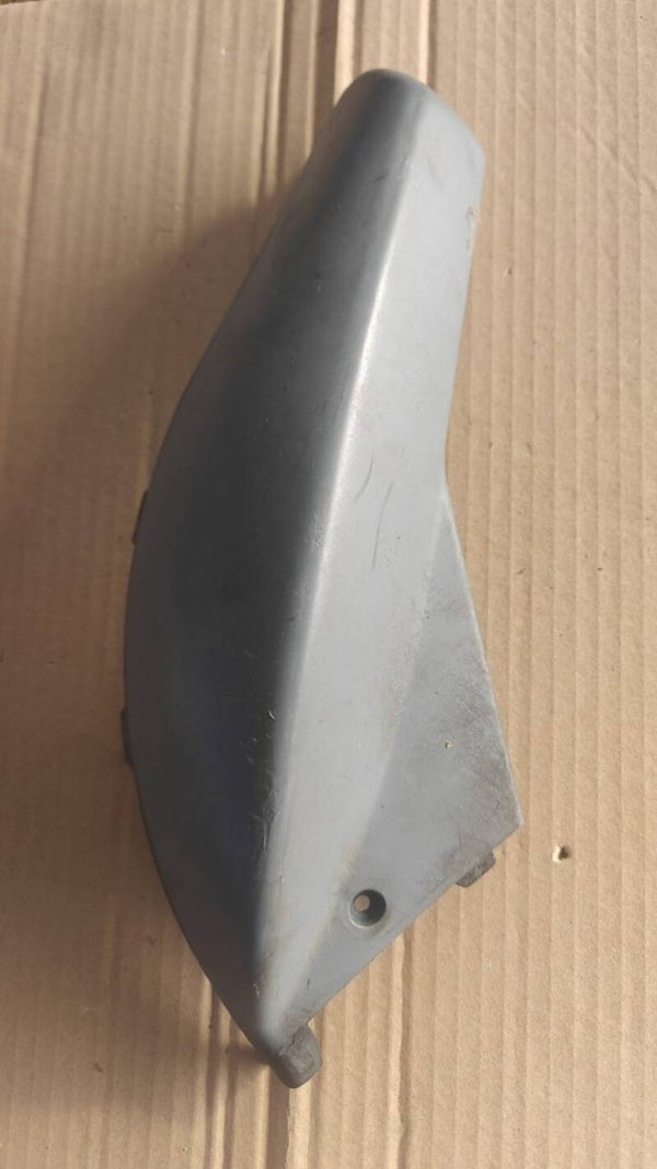 Coque ARG pour scooter Peugeot 50 Ludix 1176209900 abîmé