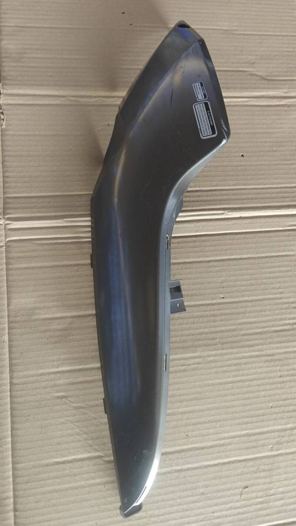 Carénage arrière pour Kymco Downtown 83520-LEA7-E000