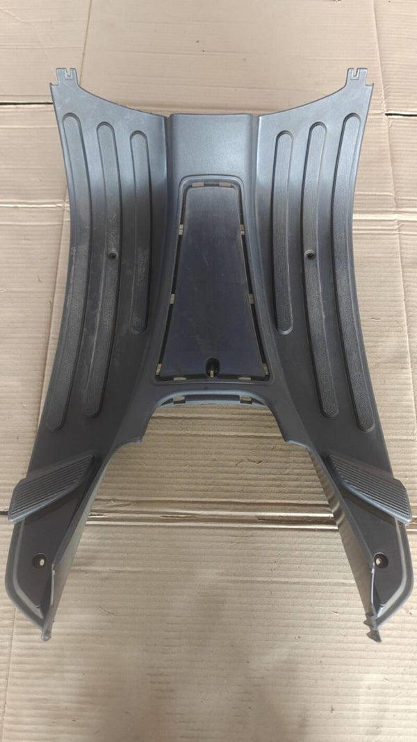 Marche pieds gris Piaggio Vespa LX50 2T 4T 2006-13 LT 125 622900