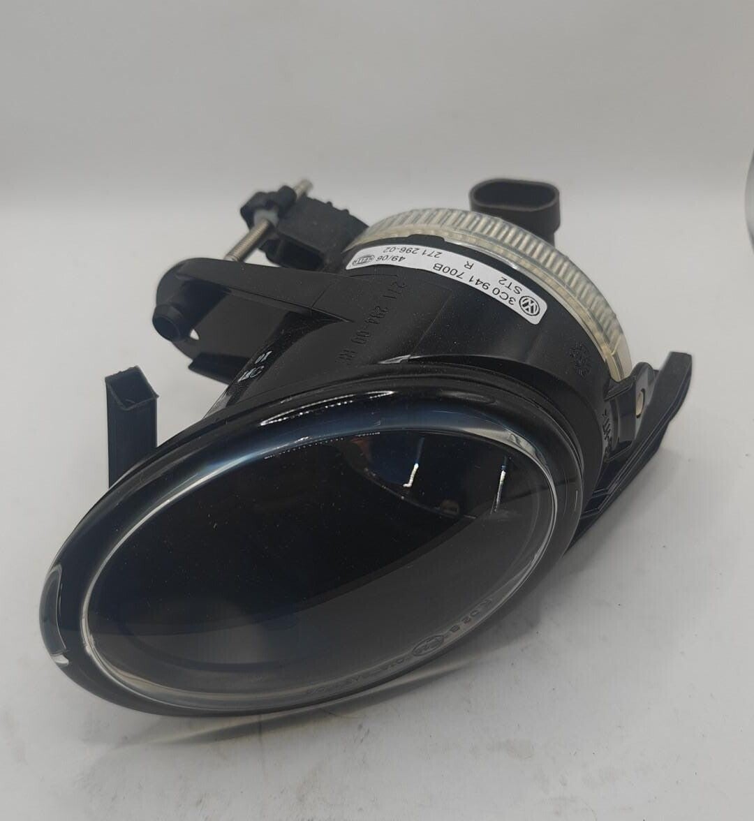 Anti brouillard droit (feux) neuf d'origine ref.  3C0941700B VOLKSWAGEN