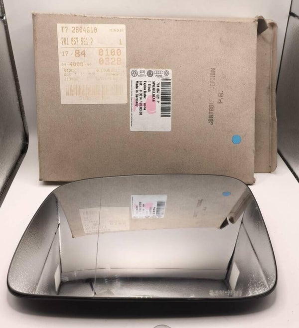 701857521P : Verre de rétroviseur pour VW T4