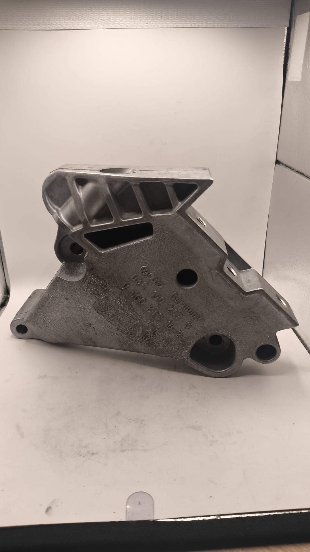 Support moteur 03g199207g Volkswagen Golf 5 Diesel /r 14319814