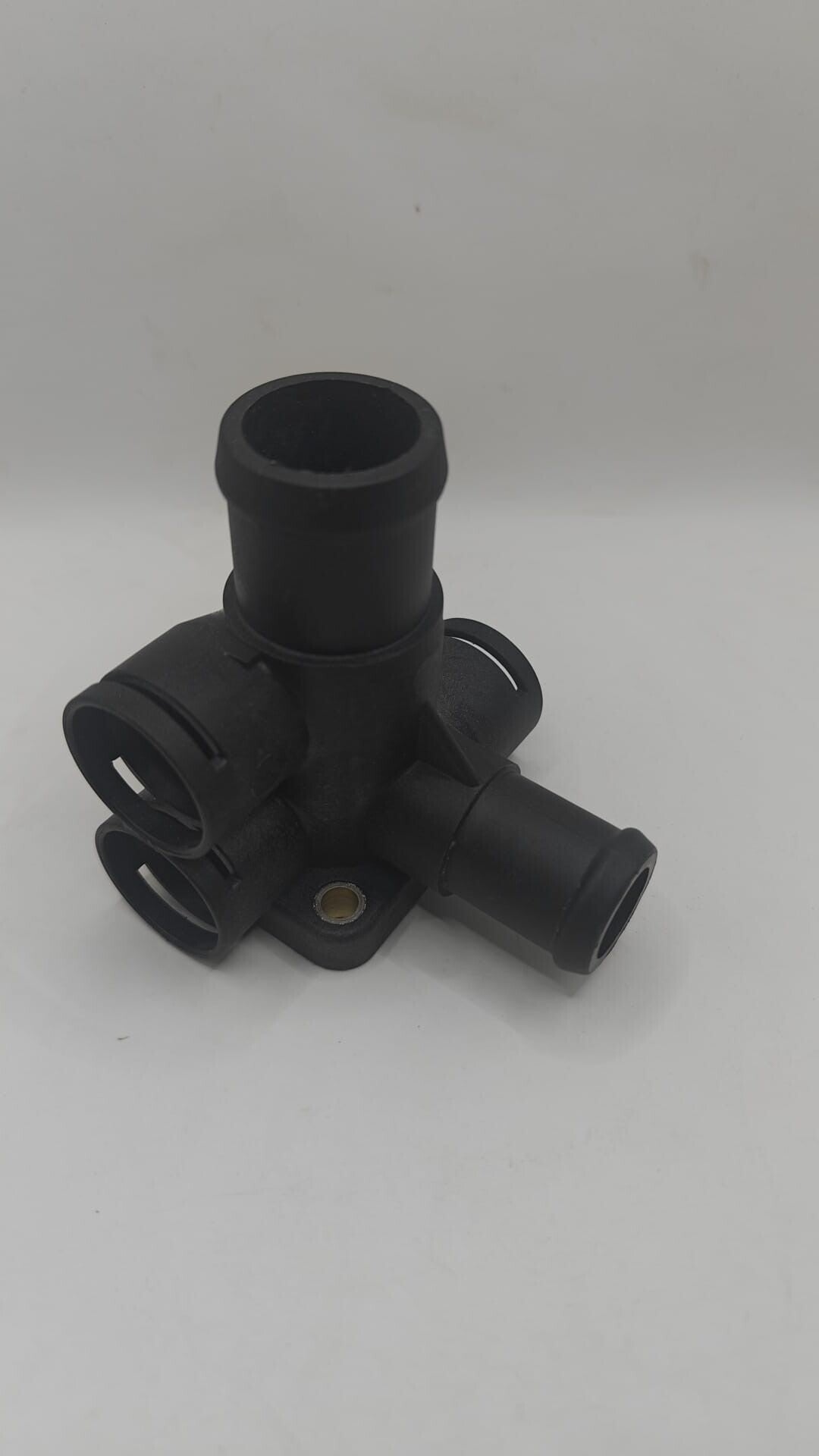 Bride de liquide de refroidissement OE 037121132B — VW / AUDI / SEAT / VAG
