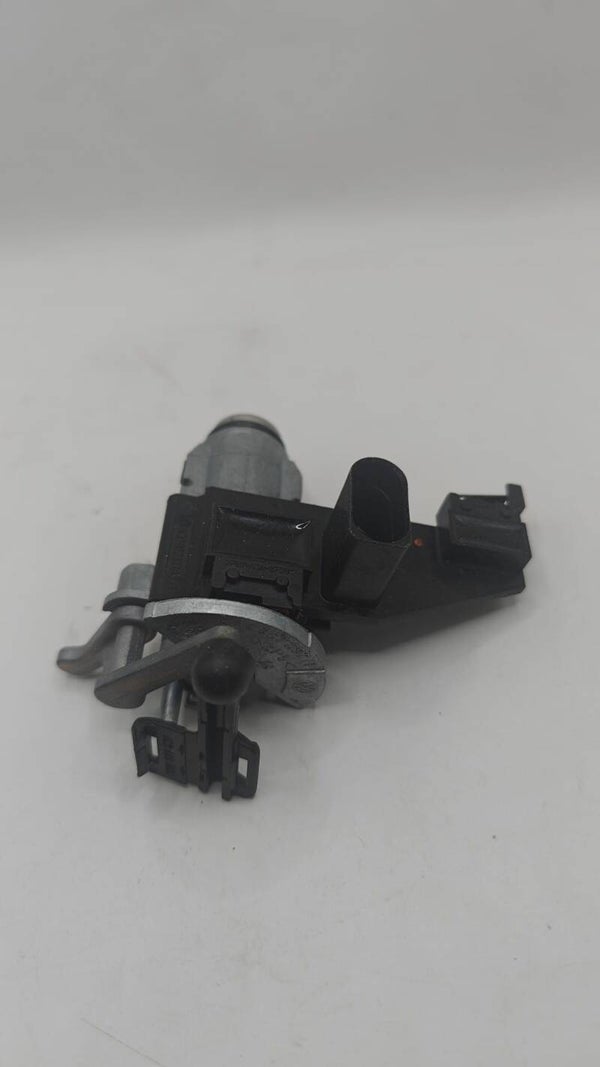 Volkswagen Polo Serrure de hayon 6Q0962103