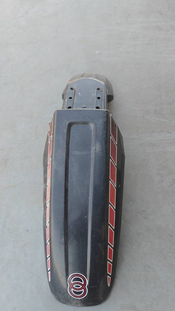 Garde boue avant origine pour moto Derbi 50 Senda 00H00713021