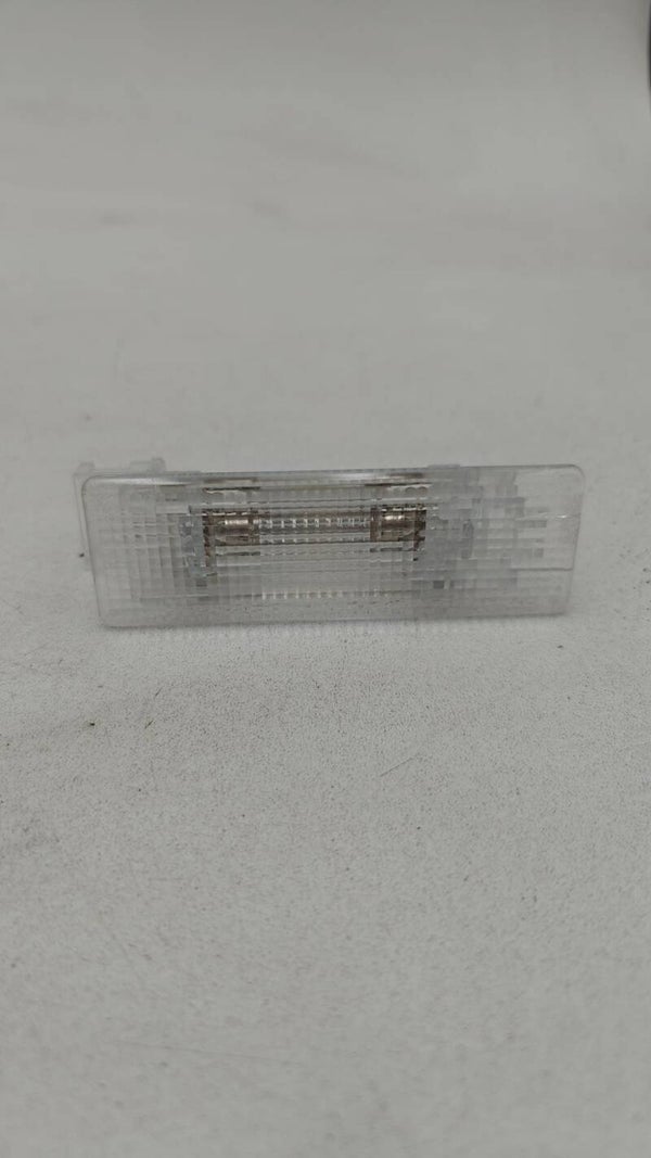 Éclairage de plaque d'immatriculation VW - 7L6947101A