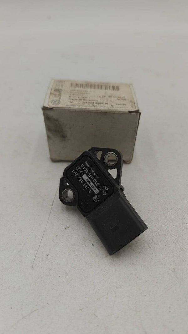 BOSCH 0 281 002 399 Capteur de pression de suralimentation 038906051B