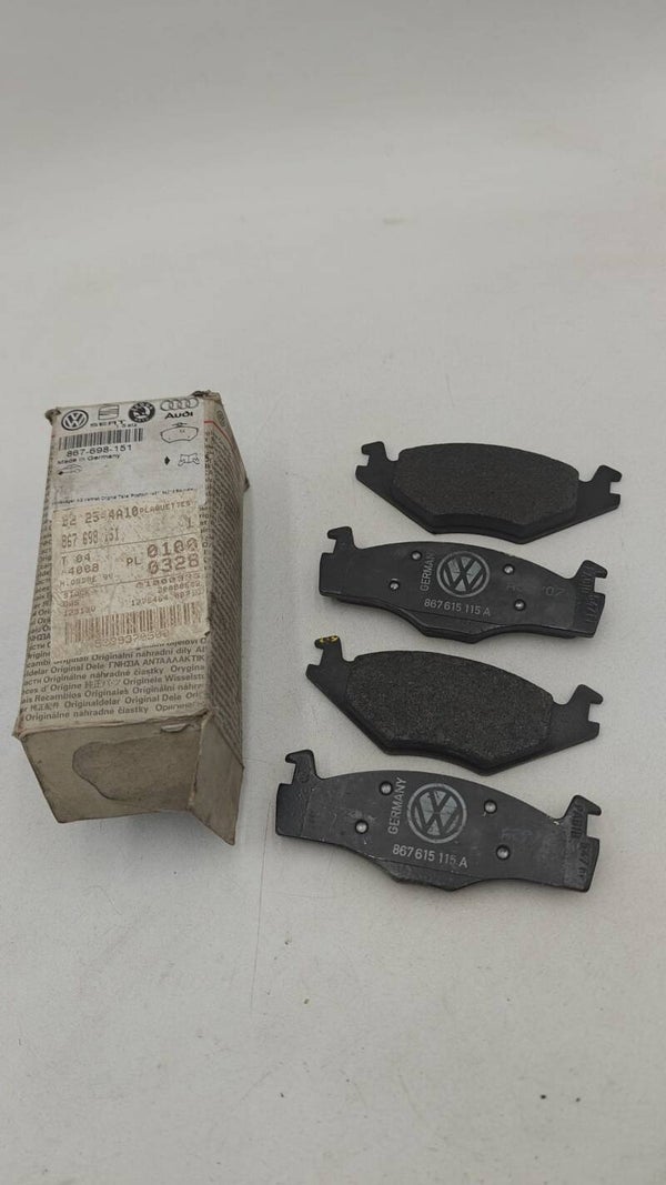 Plaquette de frein origine Volkswagen 867 698 151 pour polo 3 et 2