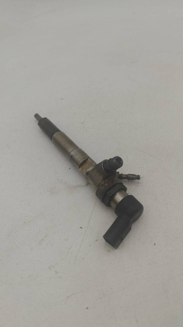 Injecteur référence 166006212r HS pour pièces H8201100113