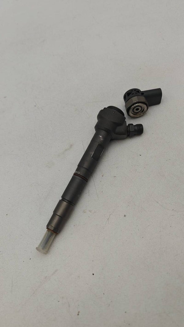 Injecteur 03L130277J HS pour pièces incomplet