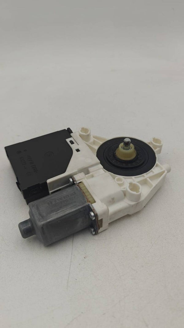 Audi A3 8P Moteur régulateur lève vitre porte arrière gauche 8P4959801E