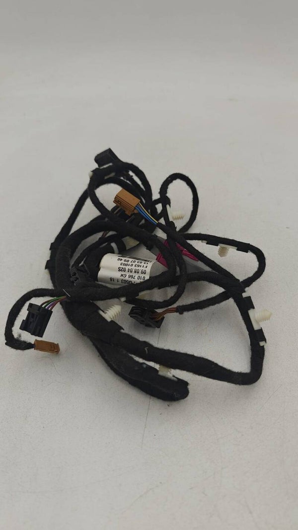 Faisceau de cables de porte avant conducteur Audi A3 8P 3 portes ref 8P3971035 C