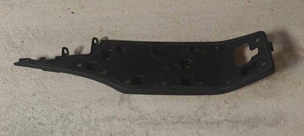 Marche pied Kymco CV3  550 cc 64310-AGJ5-E000