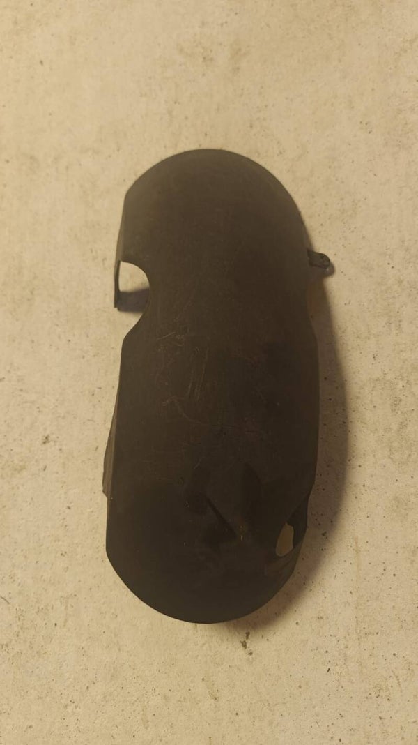 Garde boue arrière Kymco Grand dink 80100-KKC4-9000