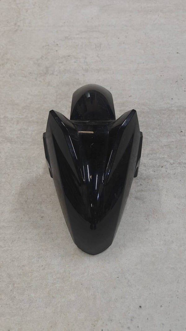 Garde boue avant scooter noir