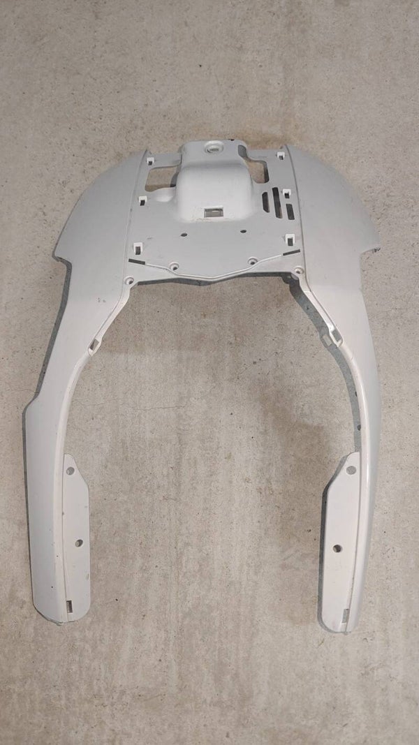 Face avant Kymco like 64302-LGR5-E000