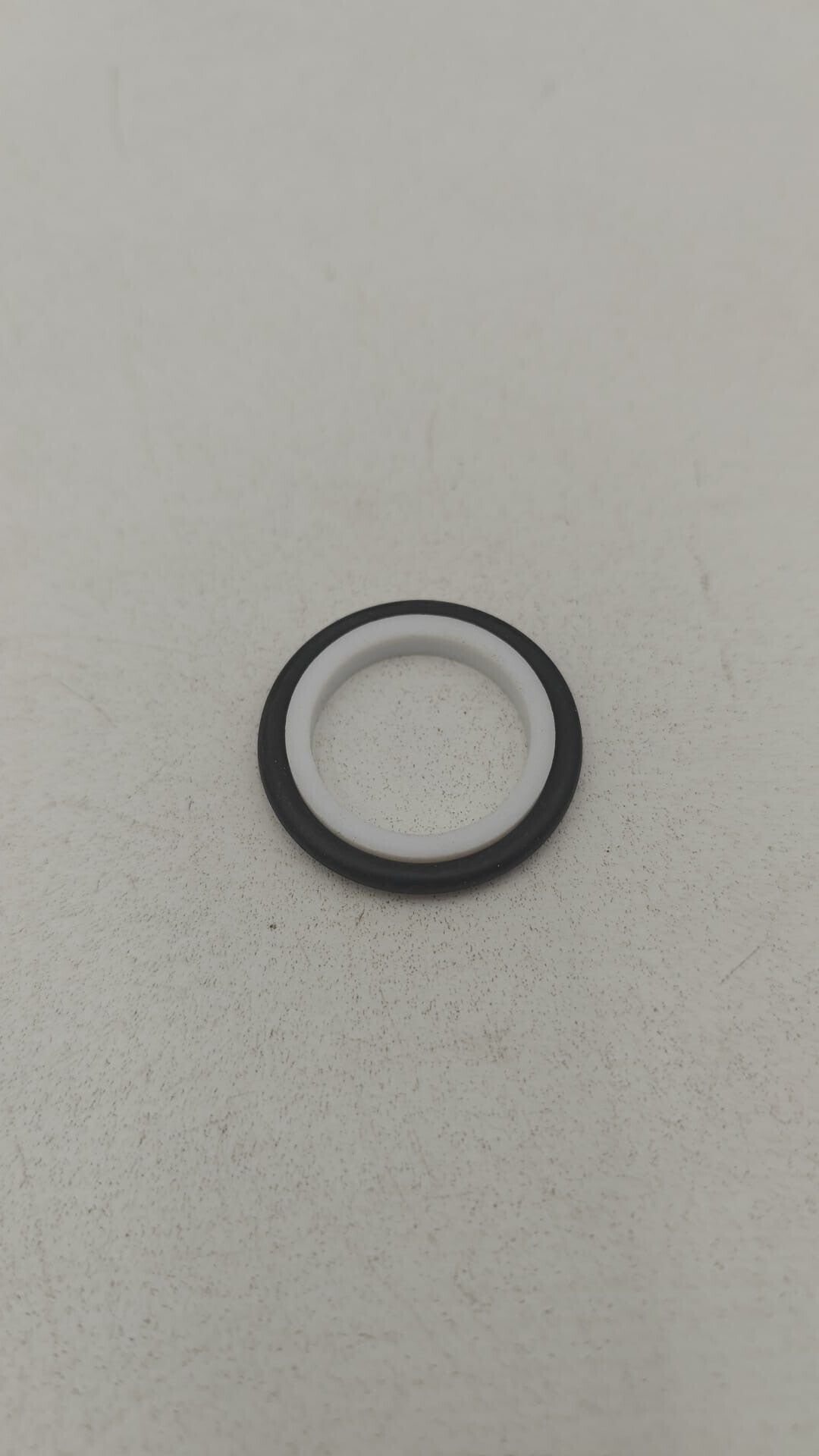 Bague d'étanchéité d'arbre à huile BEPCO 26/6685-1 pour John Deere 2030/2140