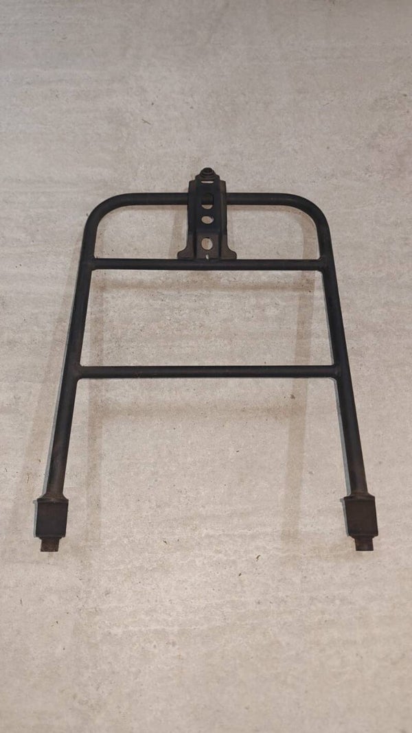 Porte-bagage arrière pour scooter