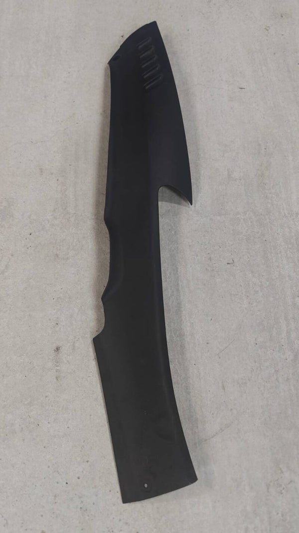 Bas de caisse droit PIAGGIO HEXAGONE 125
