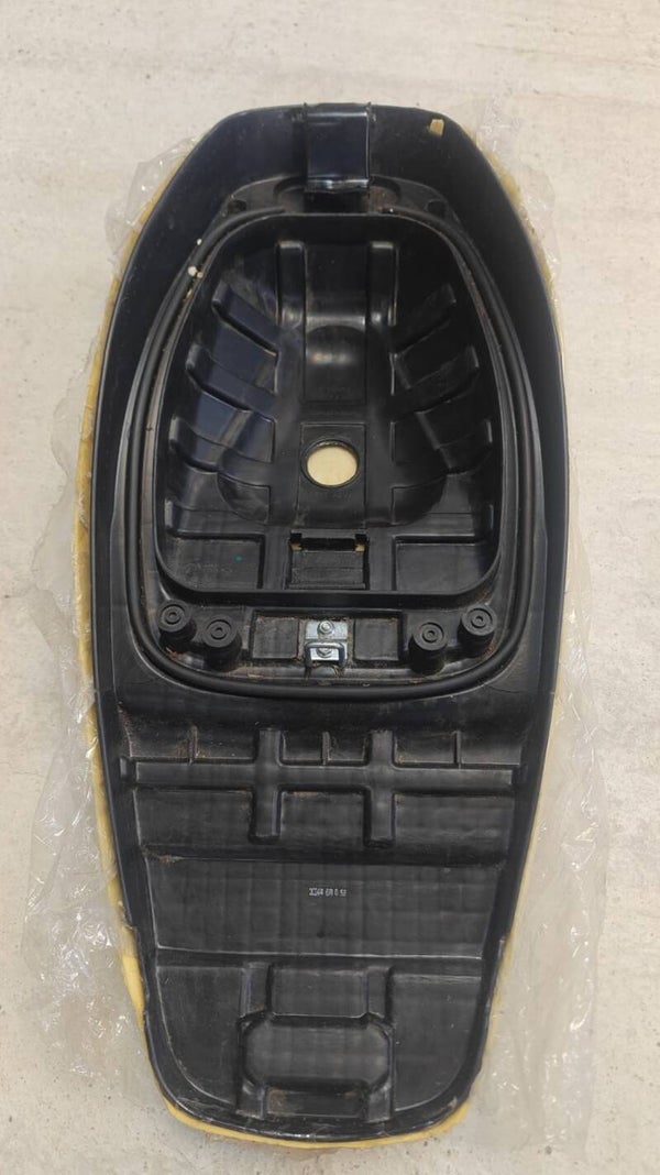 Support de selle kymco agility 77200-LDF7-C000