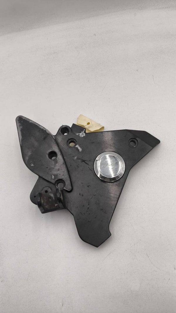 platine repose-pied avant droite pour Kawasaki ZR-7