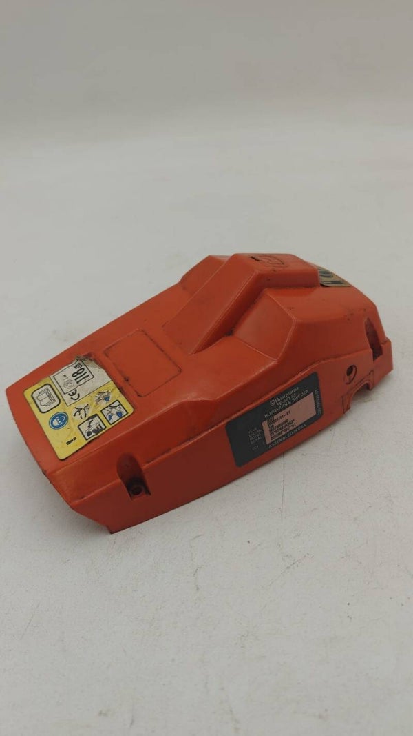 Cache supérieur pour tronçonneuse Husqvarna 136 OEM 530-049935