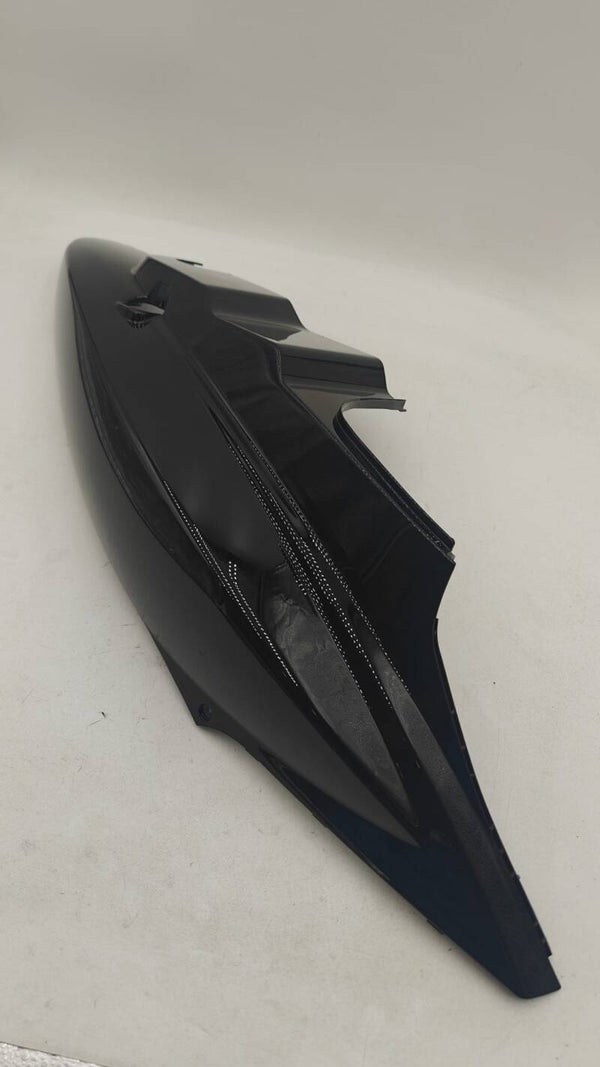 Carénage latérale Kymco Agility 50 neuf 83500-LDF6-b000